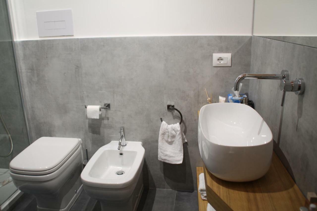 Casa Cecile Apartment Palermo Luaran gambar